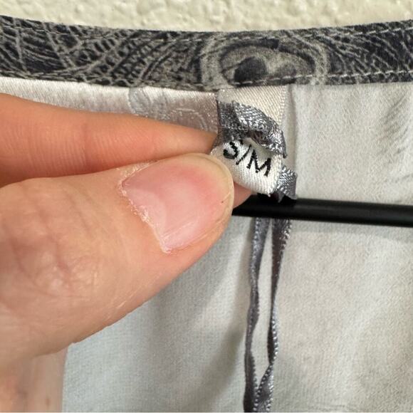 NWT isolde Matilda Poncho Womens S/M Beaded Floral Printed Cardigan Kimono - Picture 4 of 7